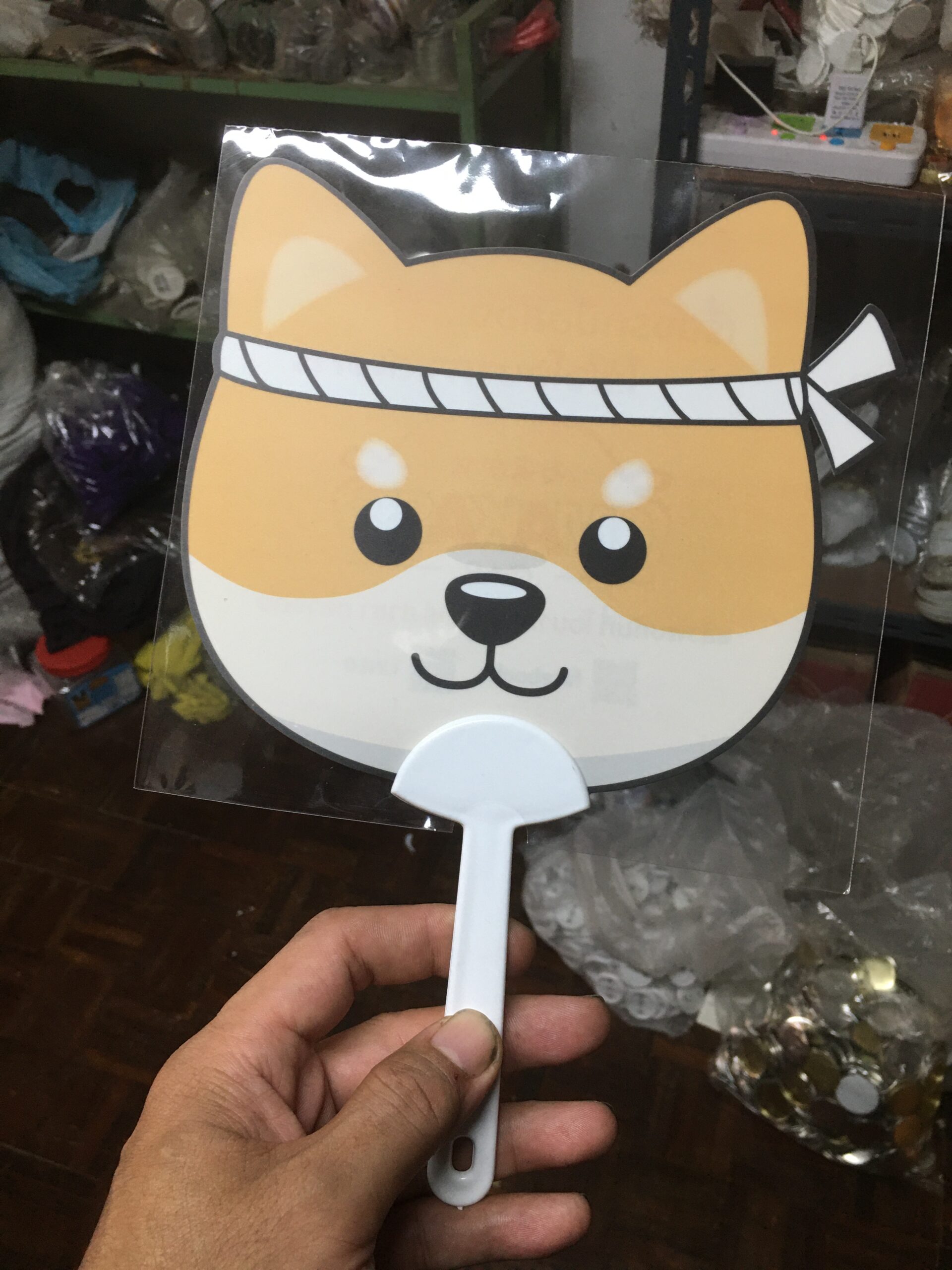 พัดพลาสติก